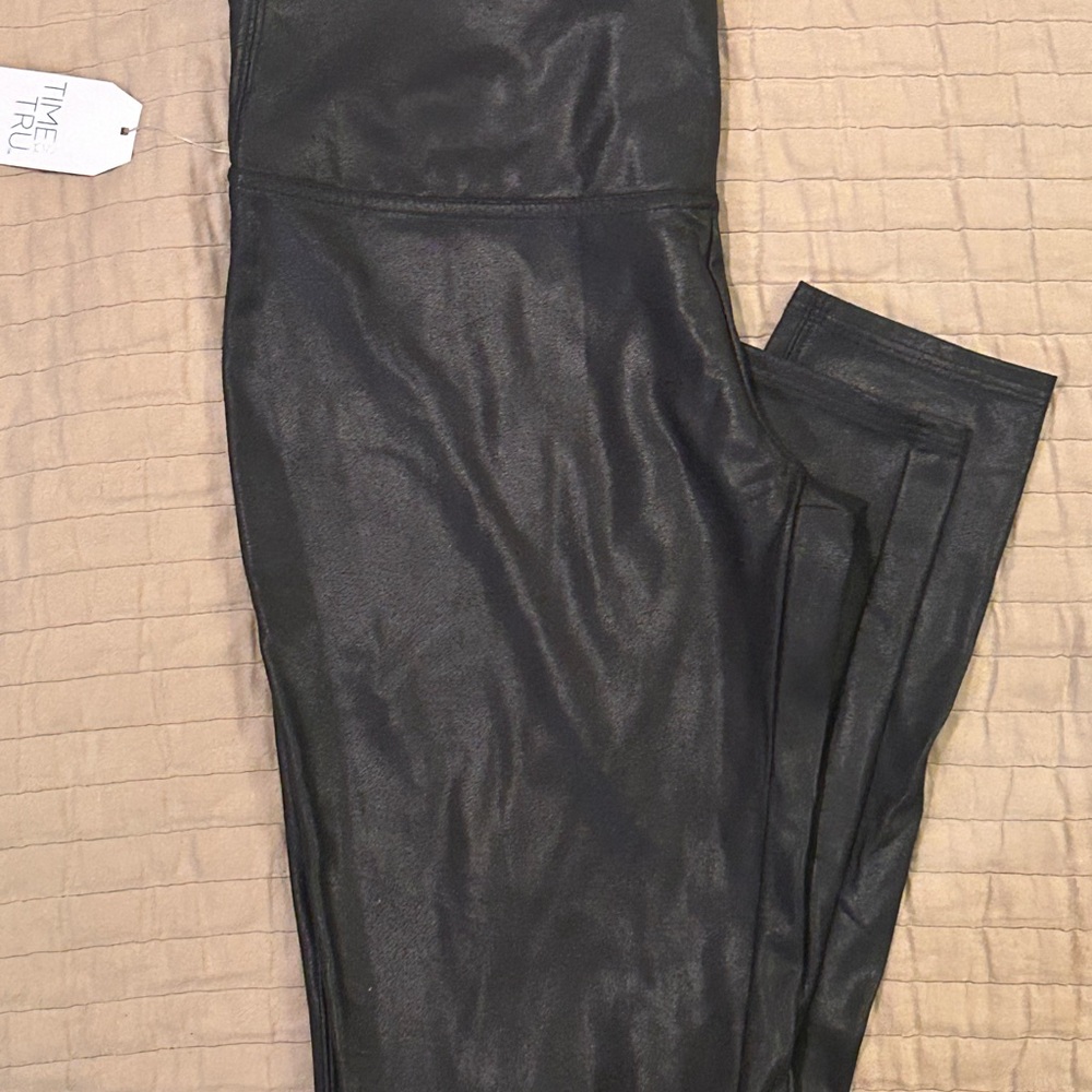 Time and Tru Black Pants